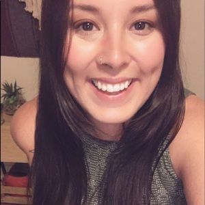 Meet your Posher, Mea